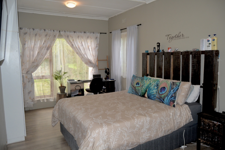 3 Bedroom Property for Sale in Sandbaai Western Cape